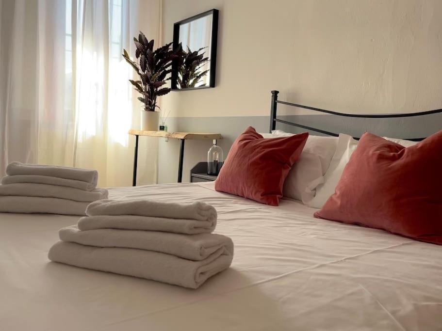 2-Bedroom Flat In The Heart Of Bergamo City Centre エクステリア 写真